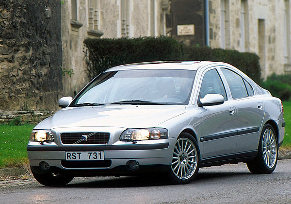 volvo_s60_1.jpg